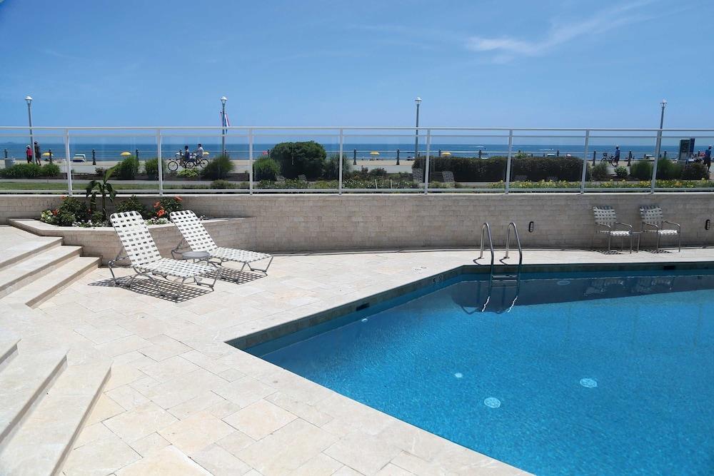 Surfbreak Virginia Beach Oceanfront, Ascend Hotel Collection Extérieur photo