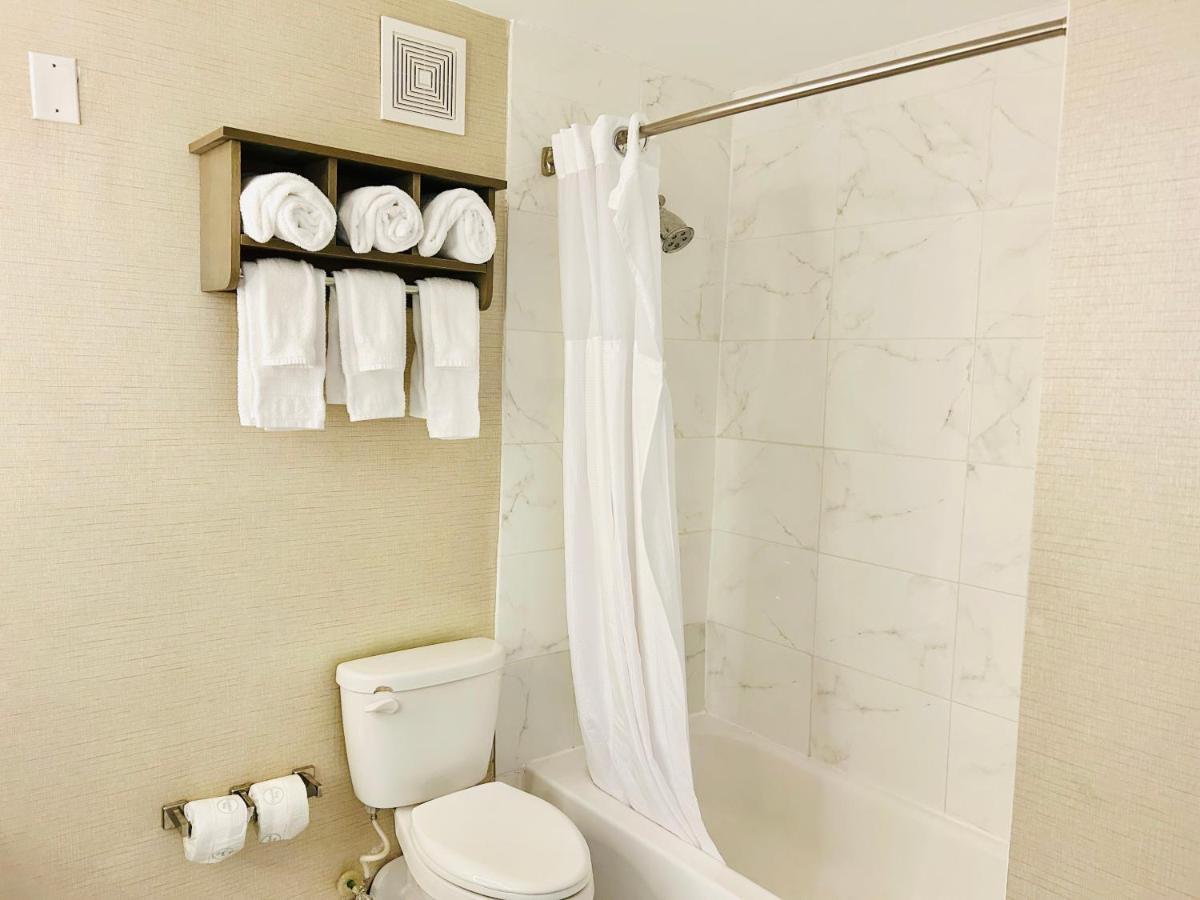 Surfbreak Virginia Beach Oceanfront, Ascend Hotel Collection Extérieur photo