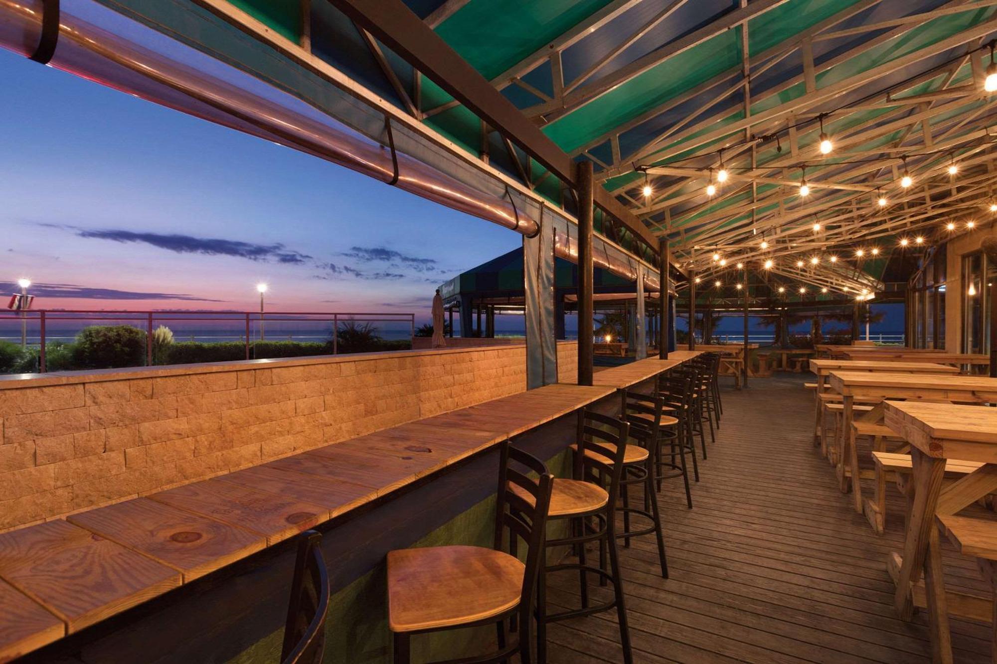 Surfbreak Virginia Beach Oceanfront, Ascend Hotel Collection Extérieur photo